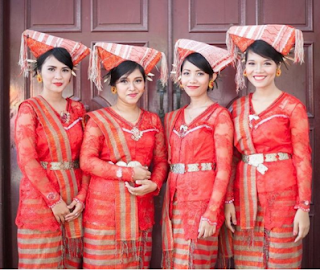 Seragam Pernikahan Batak Merah Seragam Pernikahan Batak Merah