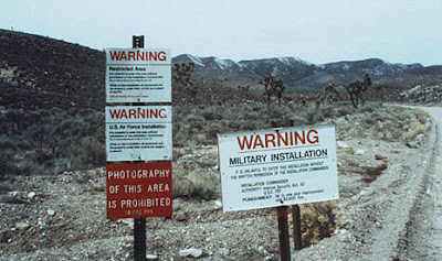 Construyen una enorme pirámide extraterrestre en el Area 51