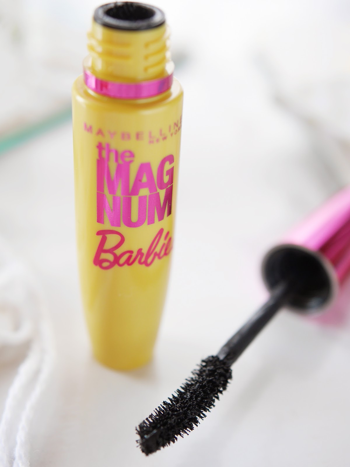 Colossal Mascara Magnum Maybelline Mascara Barbie Review