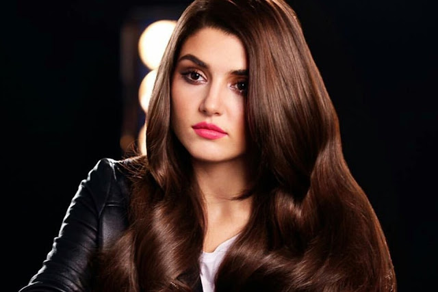 Turkish TV Actress Hande Ercel Photo Turkish TV Actress Hande Ercel Photo