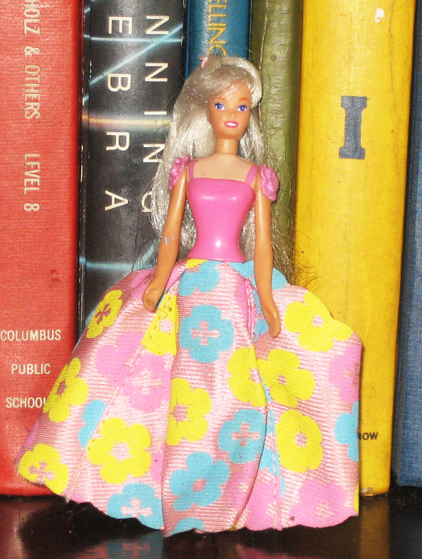 Percy's Fast Food Toy Stories : Barbie Floral McDonalds Happy Meal