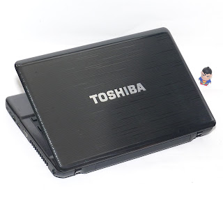Laptop Toshiba Satellite P745 Core i5 Second Di Malang