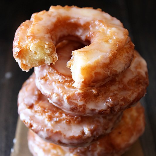 Old-Fashioned Sour Cream Doughnuts #Old-Fashioned #Sour #Cream #Doughnuts