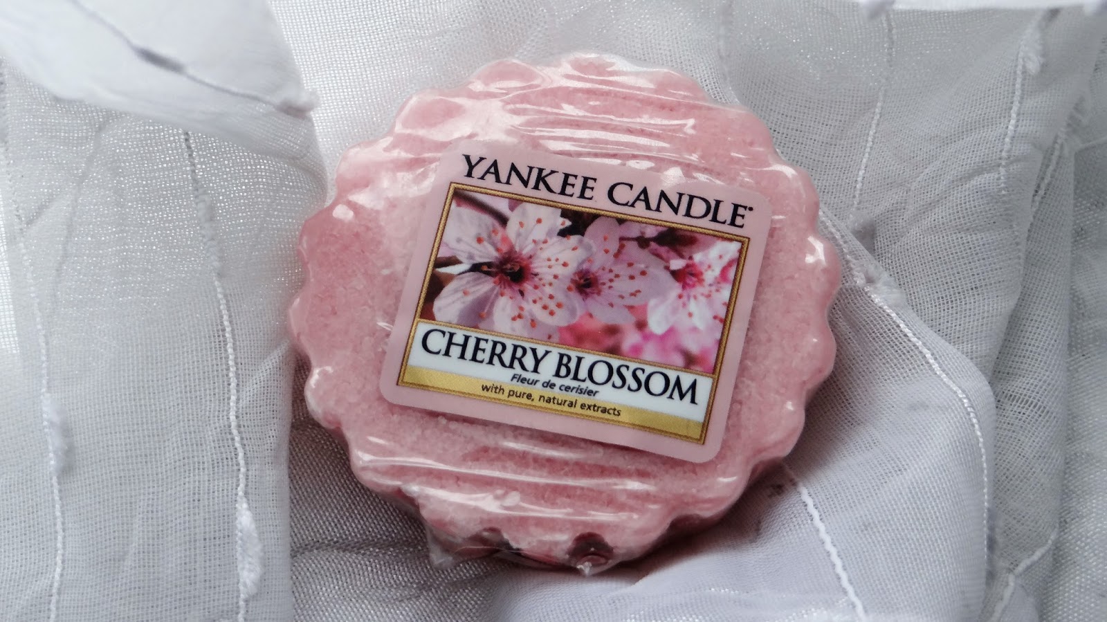 A w wolnej chwili... ) Yankee Candle Wosk Cherry Blossom.