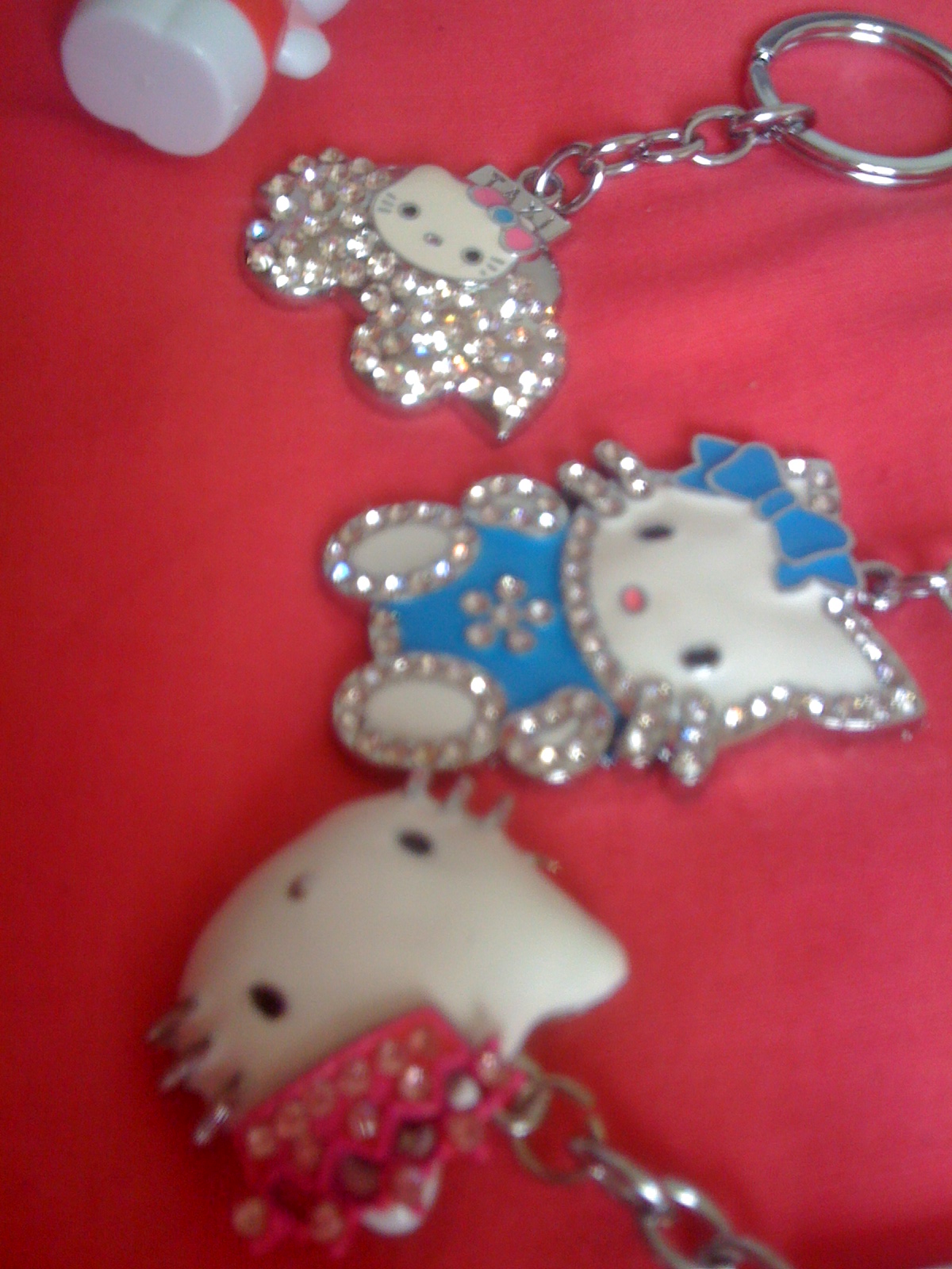 J' adore La Kitty Hello Kitty Keychains,,,