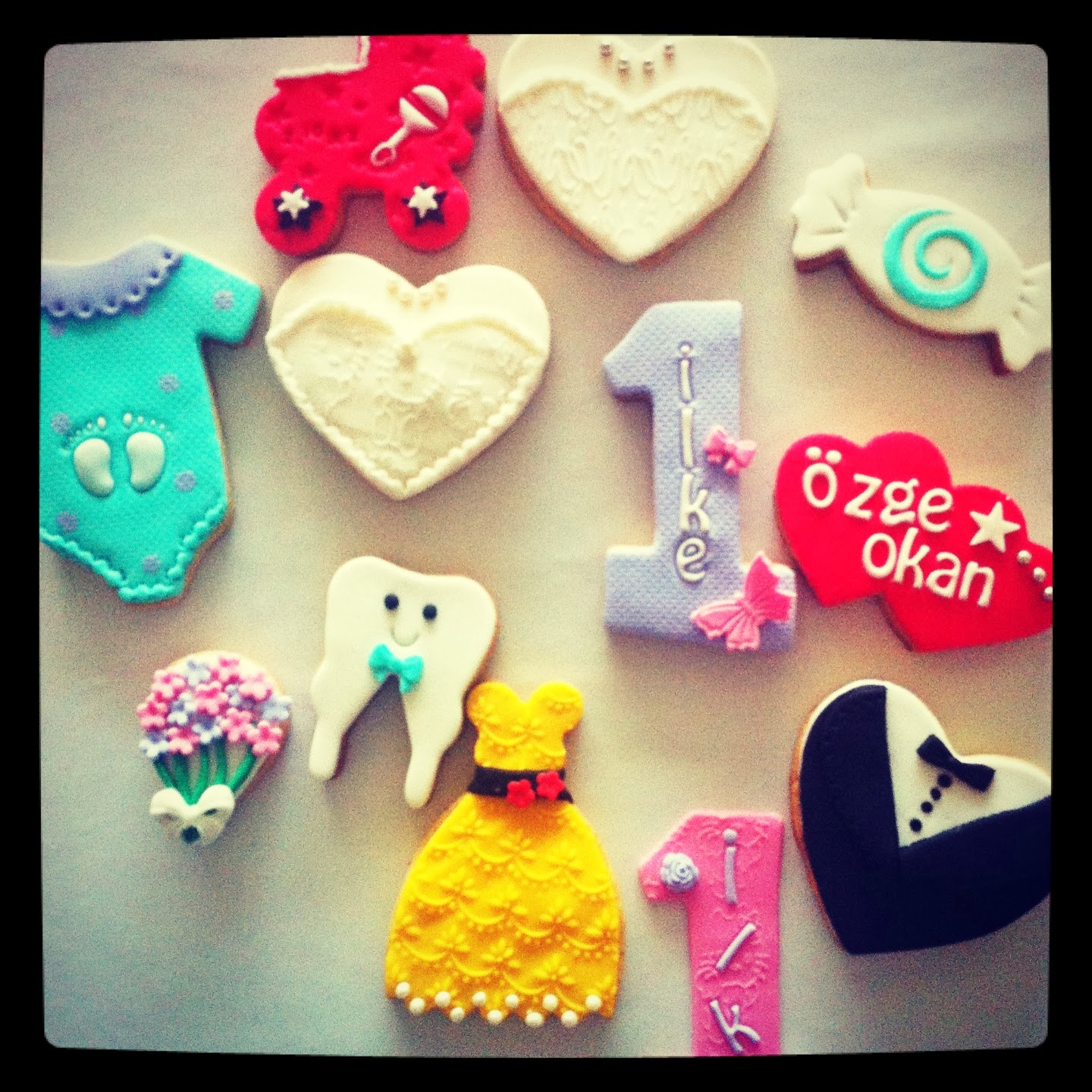 KALPCAKES Mutlu günlere butik lezzetler! Kursun Şirinleri )