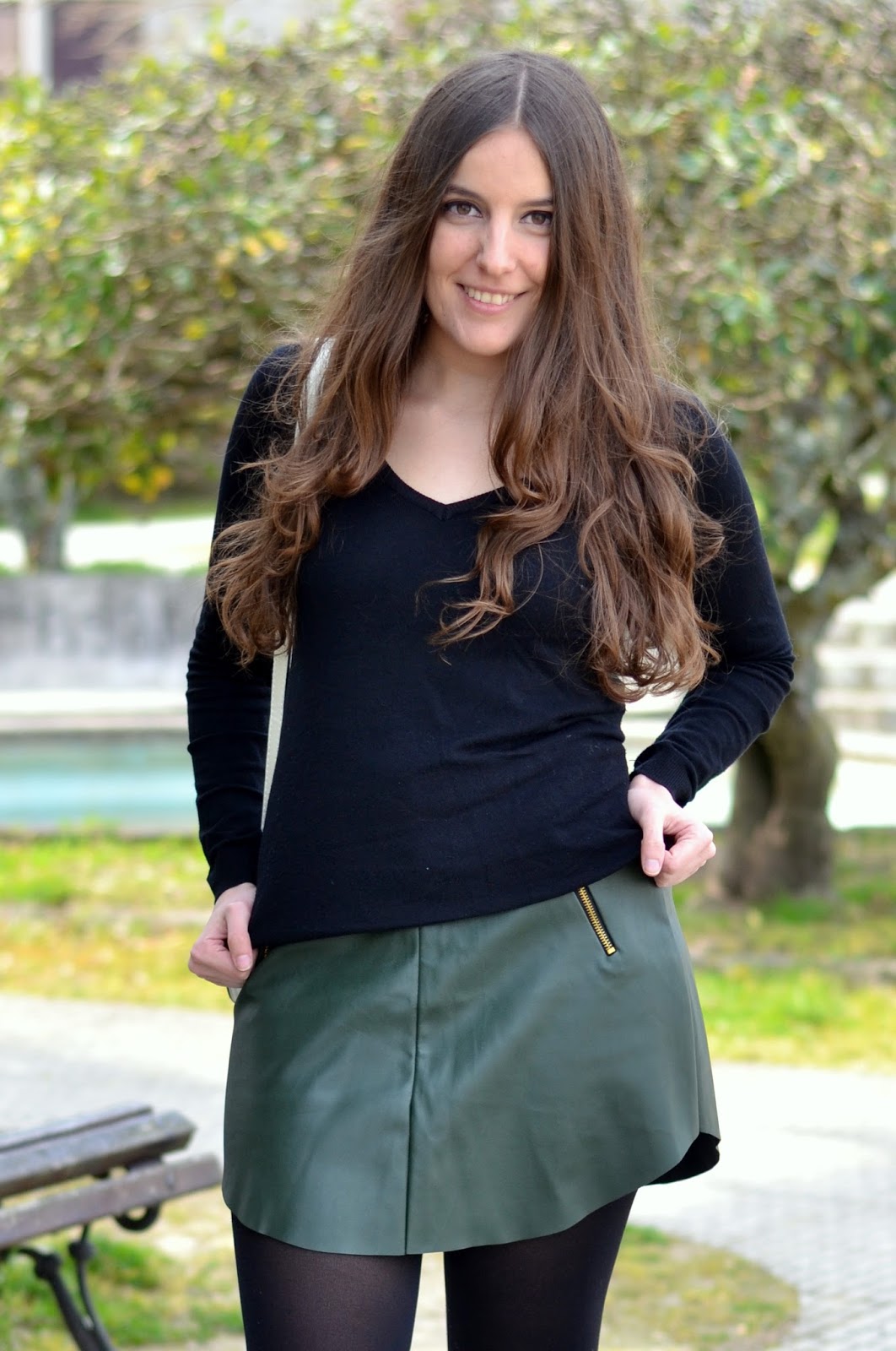 falda de polipiel verde de sheinside