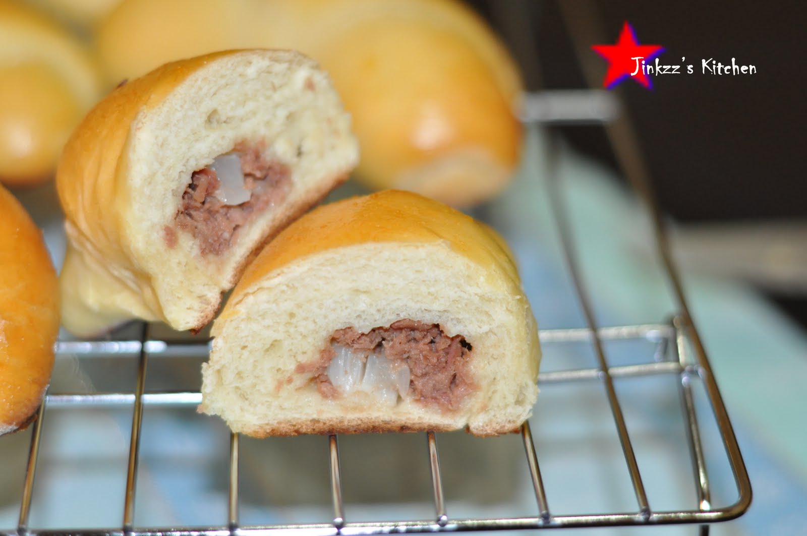 to Jinkzz's Kitchen Corned Beef Rolls