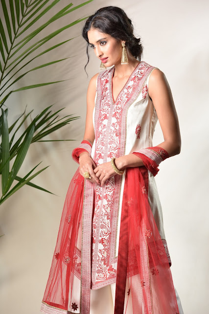 ‘“Designer Sumona Parekh to showcase BALUCHORI Collection at Lakme Fashion Week Winter Festive 2016" ‘“Designer Sumona Parekh to showcase BALUCHORI Collection at Lakme Fashion Week Winter Festive 2016"