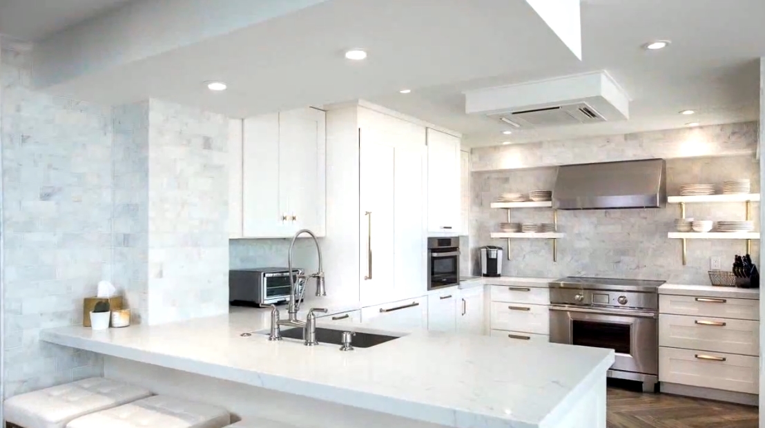 21 Interior Design Photos vs. 2700 Atlantic Ave, Longport, NJ Luxury Condo Tour