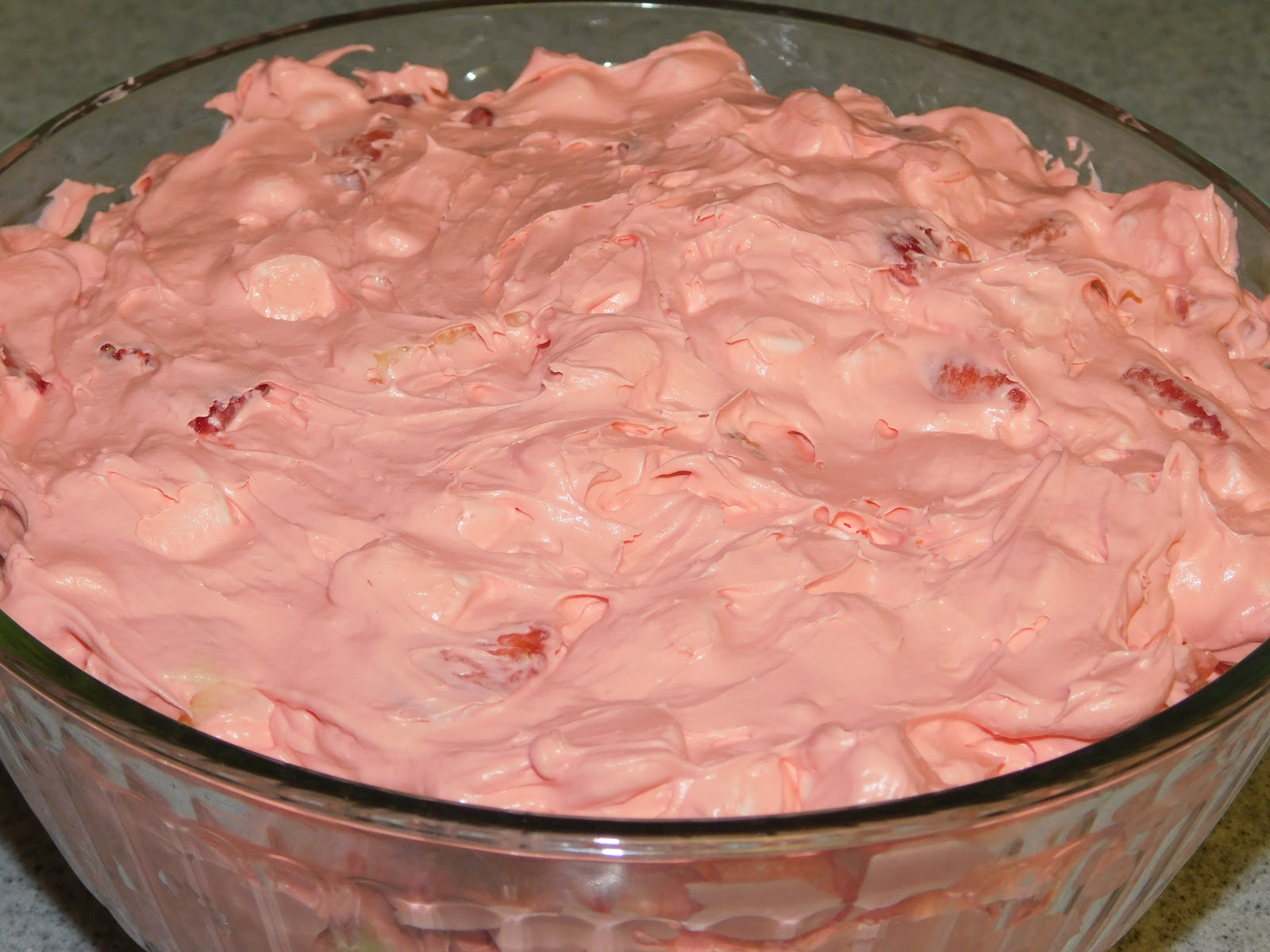 What's cookin', Mom? StrawberryBanana Jello Salad