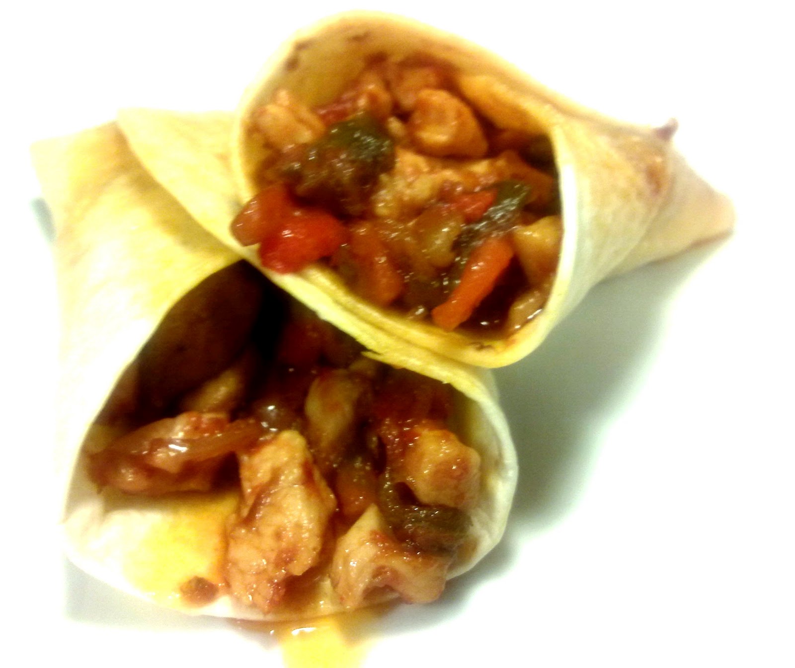 NUESTRAS RECETAS FAMILIARES FAJITAS DE POLLO Y VERDURAS CON QUESO