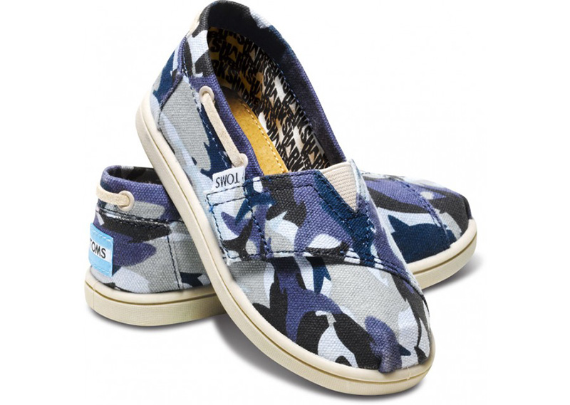 If It's Hip, It's Here (Archives): TOMS X Discovery Shark Week. Shark ...