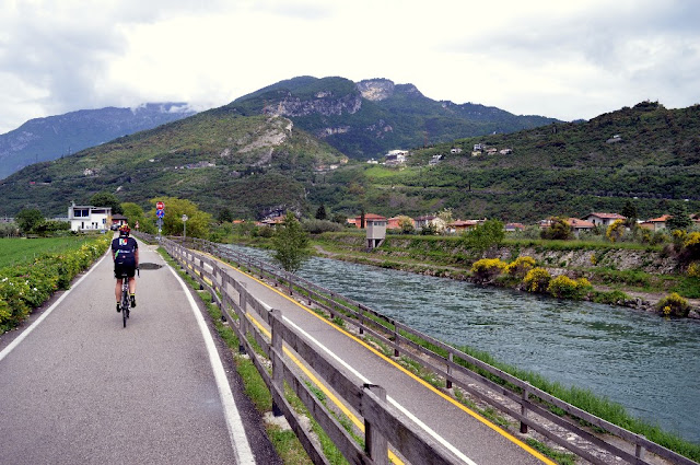 ciclabile riva torbole arco