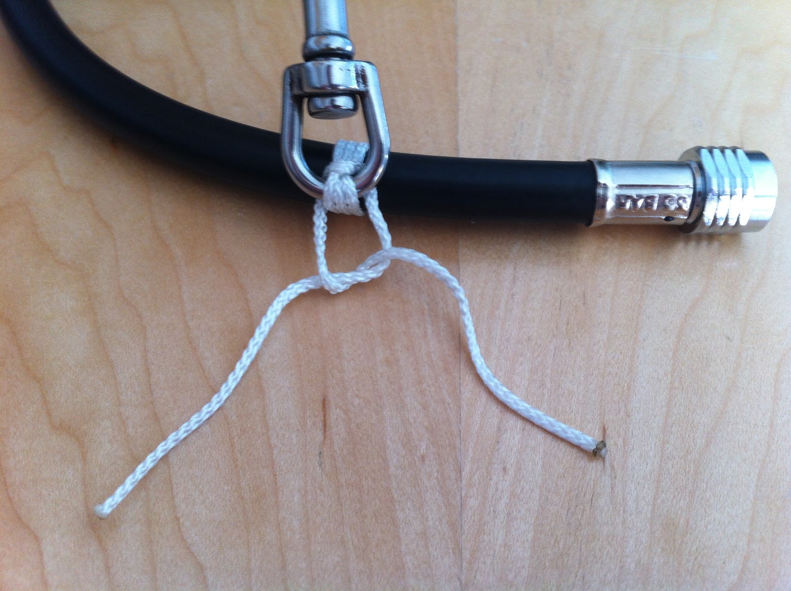 rectotec HOW TO TIE A BOLTSNAP