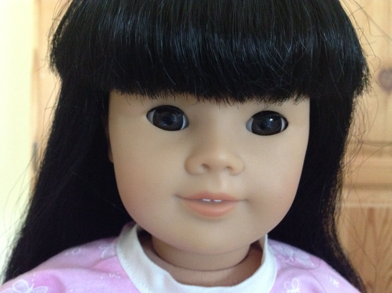 4 - lt skin, black hair, br almond-shape eye RETIRED | American Girl ...