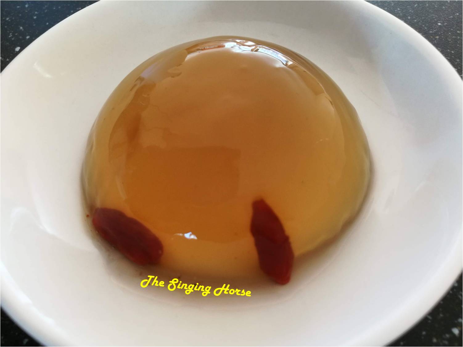 East Asian Chrysanthemum Tea Jelly with Goji Berries (菊花杞子糕)