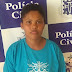 Mulher é presa por tortura na BA após colocar sabonete na boca da filha para fazer bebê parar de chorar, diz polícia