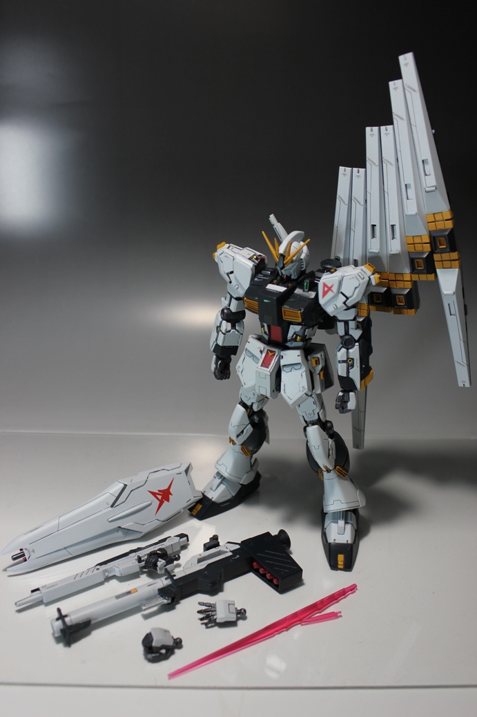 HGUC 1/144 nu Gundam EVOLVE customized build