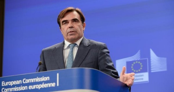 Ppt που χρονολογείται φλερτ και γάμου