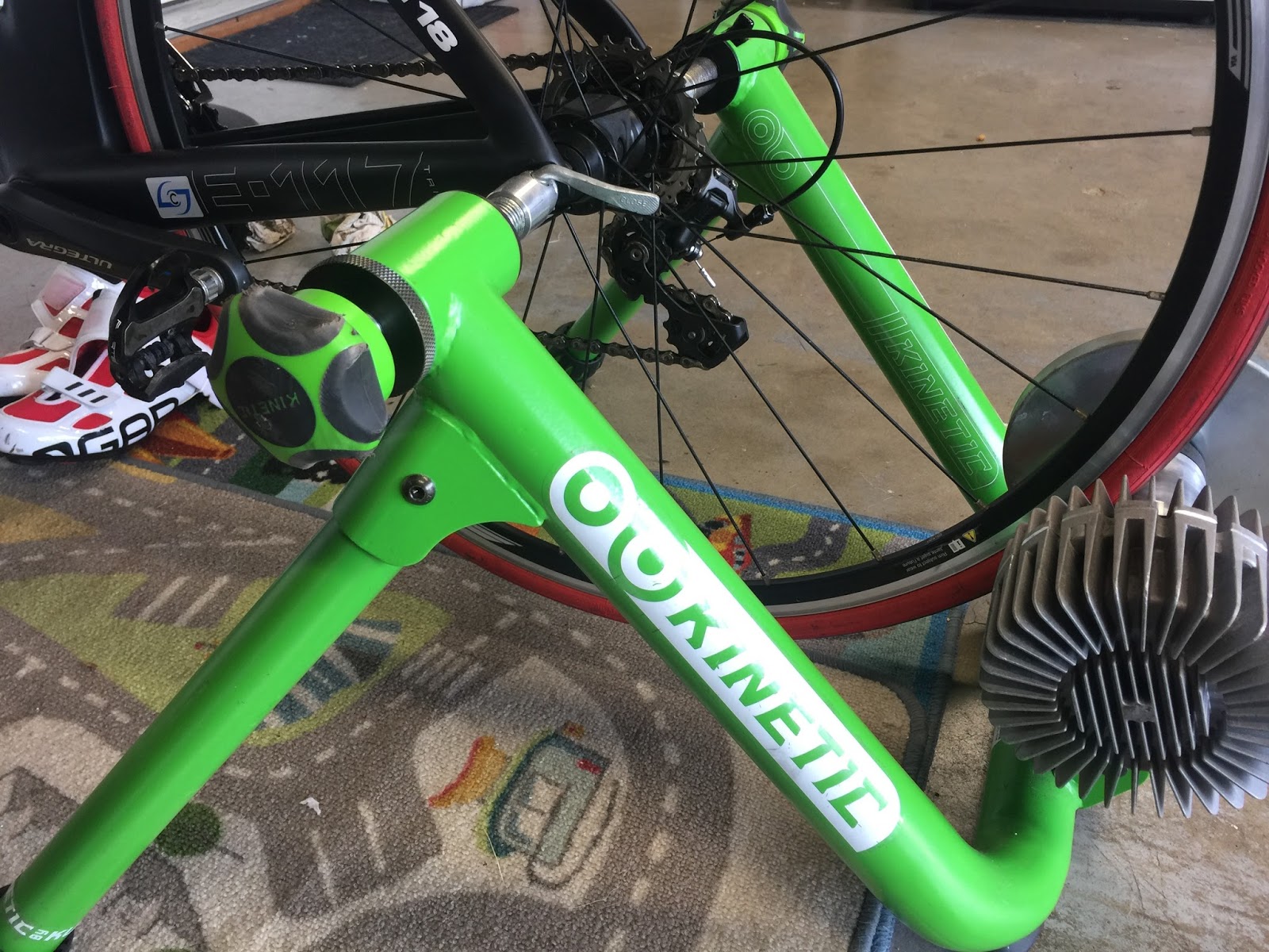 kinetic road machine 2.0 trainer