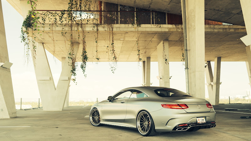 Mercedes S63 Coupe AMG HD 2