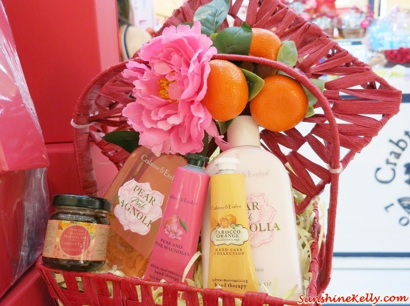 Crabtree & Evelyn Pear & Pink Magnolia Set, Crabtree & Evelyn, CNY Fine Food Collection 2015, Chinese New Year Fine Food Hamper, Fine Food, Pear and Pink Magnolia Bath and Body, Crabtree & Evelyn CNY, CNY 2015