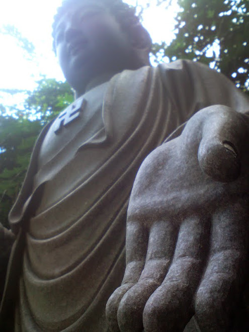Buda's statue at Zu Lai Temple, Cotia/SP "Give me your hand and we'll walk together for eternity.."