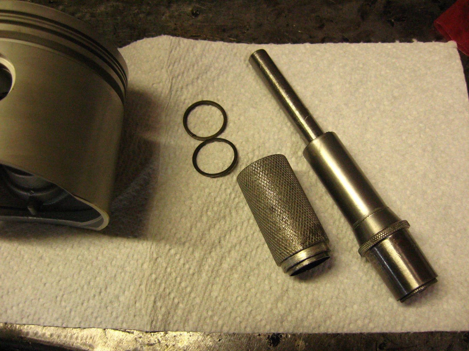 Noot TECH Wrist Pin Spiral Lock Tool