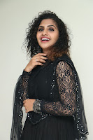 Actress Noorin Shereef Glam Photos HeyAndhra.com