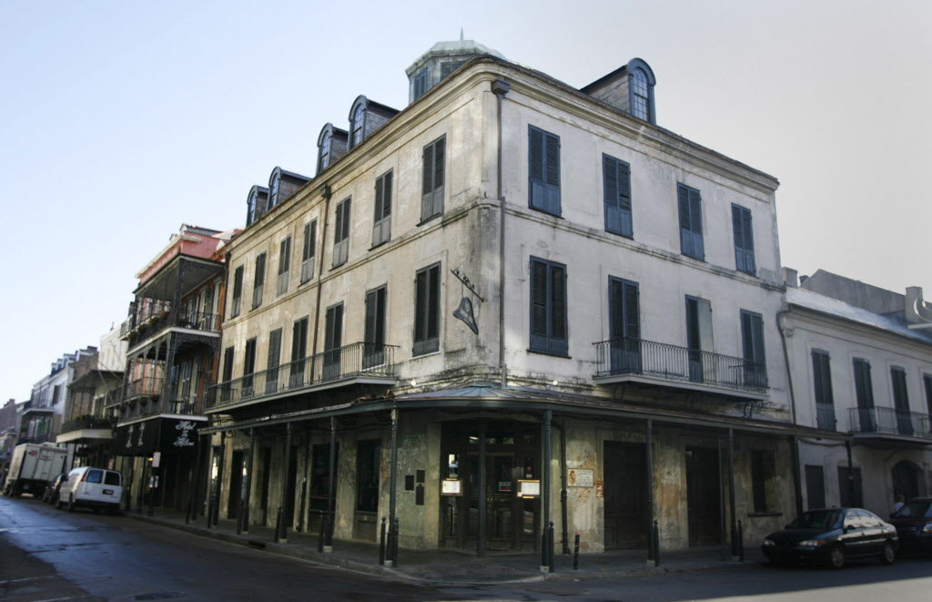 Haunted Nation Napoleon House Bar New Orleans, LA (A Ruler's Hideout)