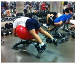 All Time Best Funny Gym Pictures | जिम में 6 महीने बिताने पर भी इन लोगों का वजन कम नहीं हुआ, देखें क्या थी वजह All Time Best Funny Gym Pictures, gym funny images, funny gym pictures photos, funny gym pics,