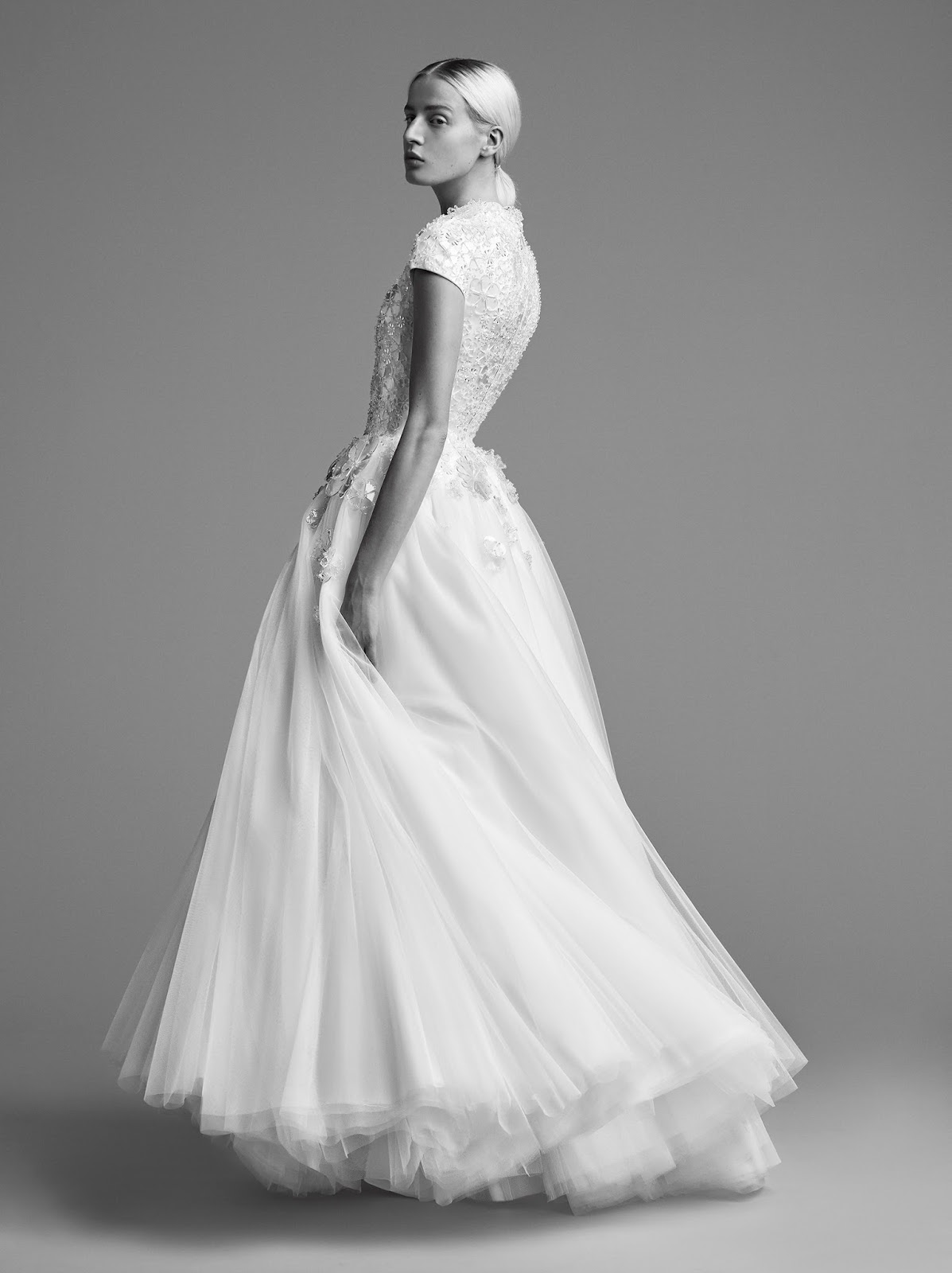 Simply Exquisite Bridal Collection: Viktor and Rolf