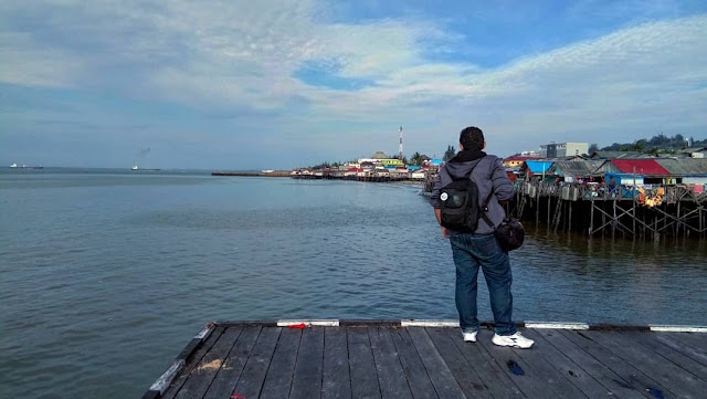 Dermaga Pasar Klandasan - Kucing The Explorer
