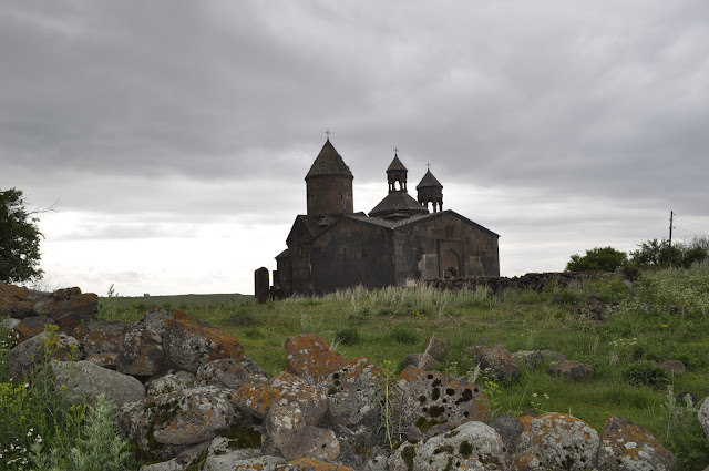 Visiting Armenia and the best sites to see Saghmosavank Monastery Visiting Armenia and the best sites to see Saghmosavank Monastery