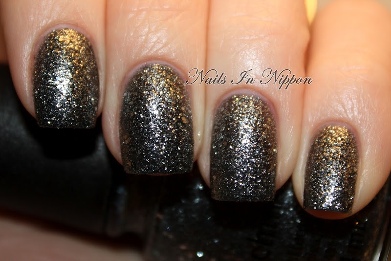 Nails In Nippon: Tinsel Town