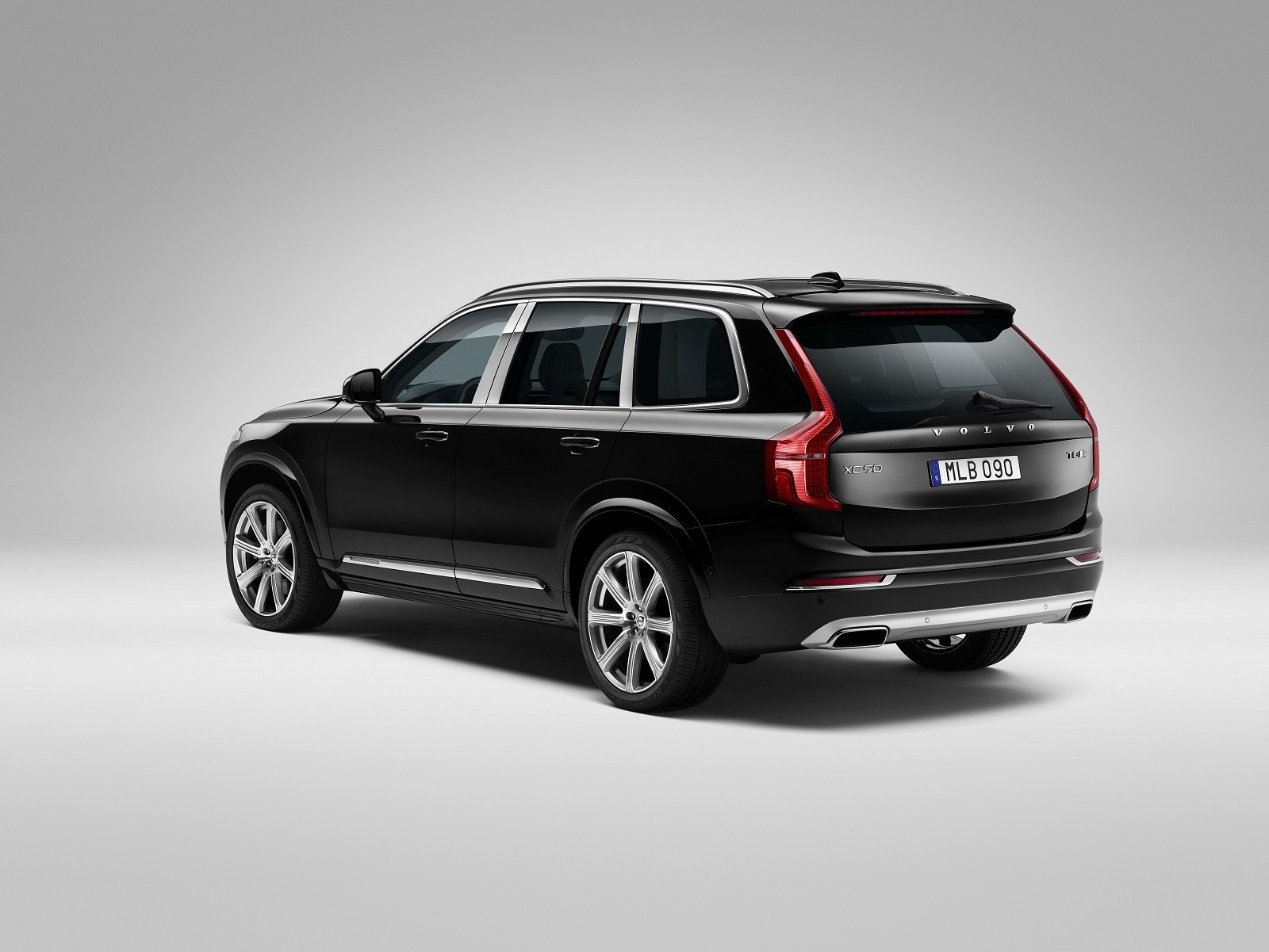 Volvo xc90 1 рестайлинг