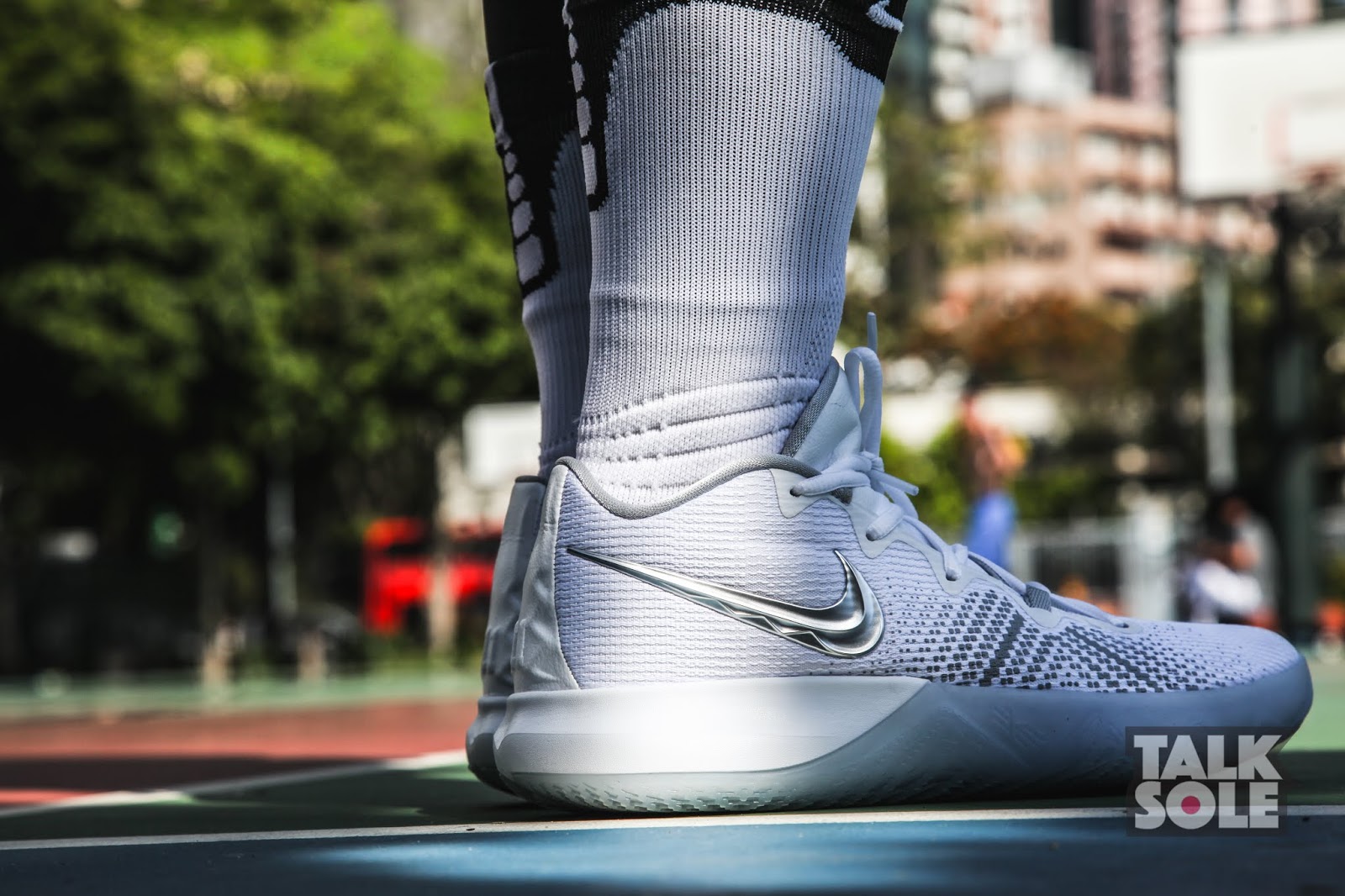 TalkSole: 【Sole 師傅鞋評】 KYRIE FLYTRAP EP