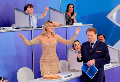 Livia Andrade e Silvio Santos - Crédito: Lourival Ribeiro/SBT Livia Andrade e Silvio Santos - Crédito: Lourival Ribeiro/SBT