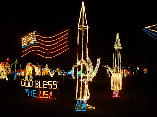 Brenda's Adventures: Hidalgo Christmas Lights