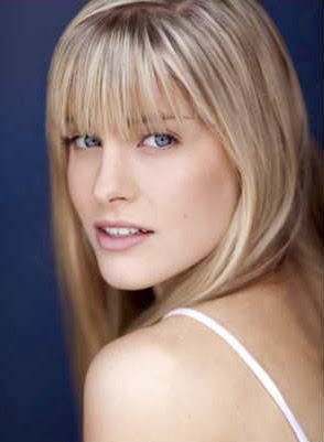 Amy Ruffle, Mako Adası Sirena, Fotoğrafları ~ Disney Channel İzle