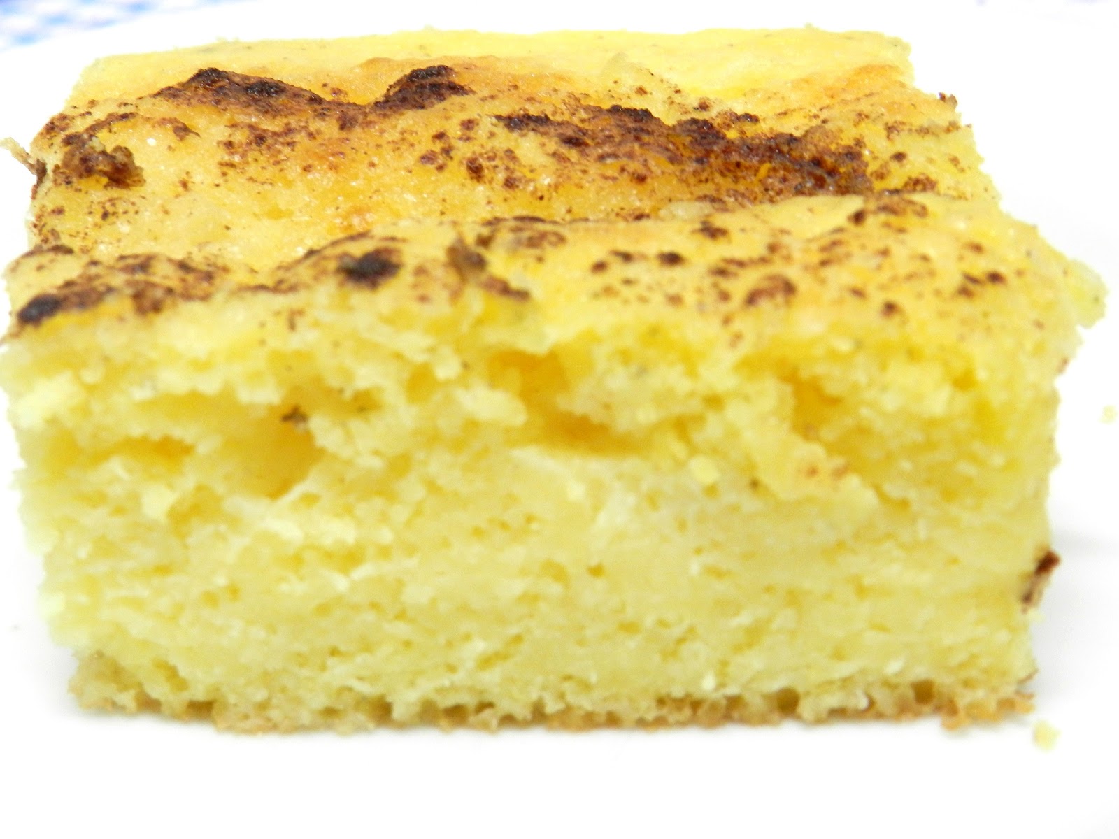 SONARDOCES: Bolo de Fubá Cremoso com queijo parmesão!