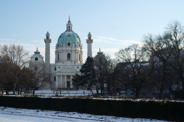 vienne karlsplatz kalrskirche église saint-charles-borromée 