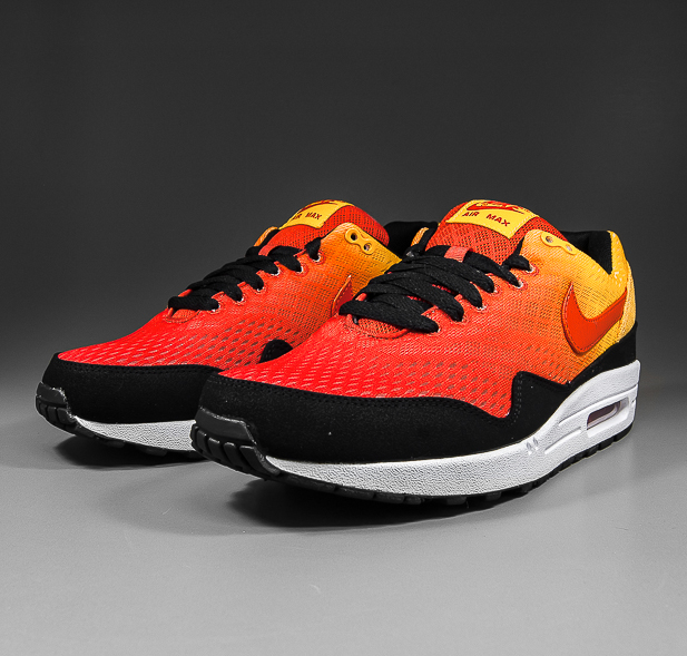 air max 1 orange and blue