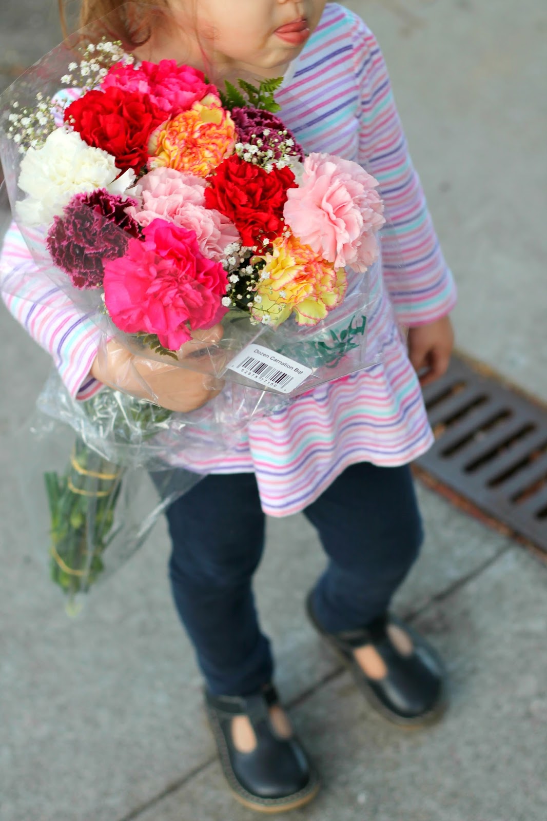 Simply Classy Giveaway with The Picket Fence Pittsburgh Gifts Boutique