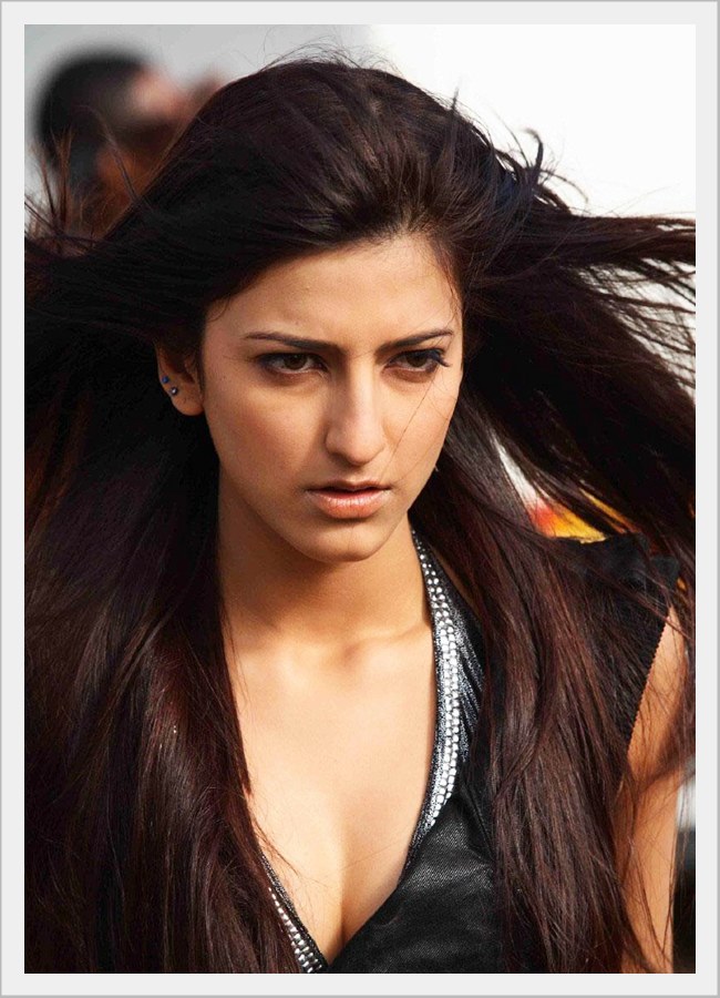 Shruti Hassan Undergo for Nose Surgery - Ye Kya Chutiyapa Hai