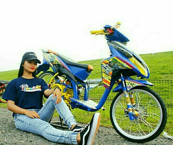 Kumpulan foto model motor modifikasi cantik