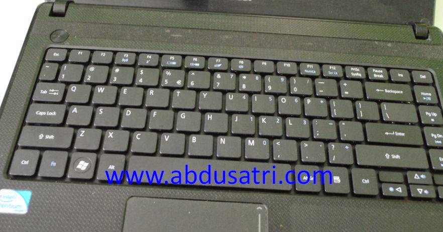 mengganti keyboard laptop dengan keyboard baru