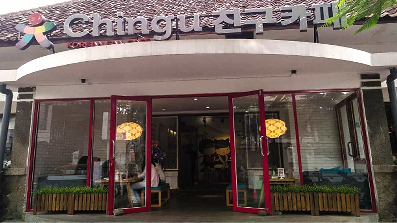 Menikmati Suasana Kuliner Chingu  Korean Cafe  Bandung  Yang 