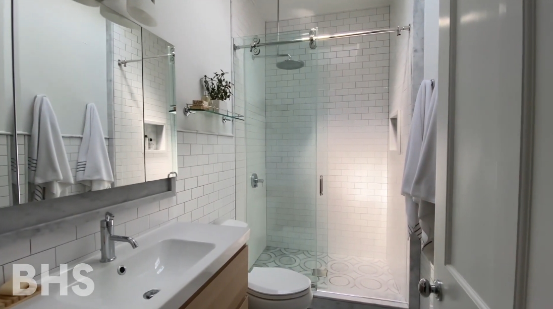 18 Photos vs. 75 Sterling St, Brooklyn Interior Design Luxury Townhouse Tour